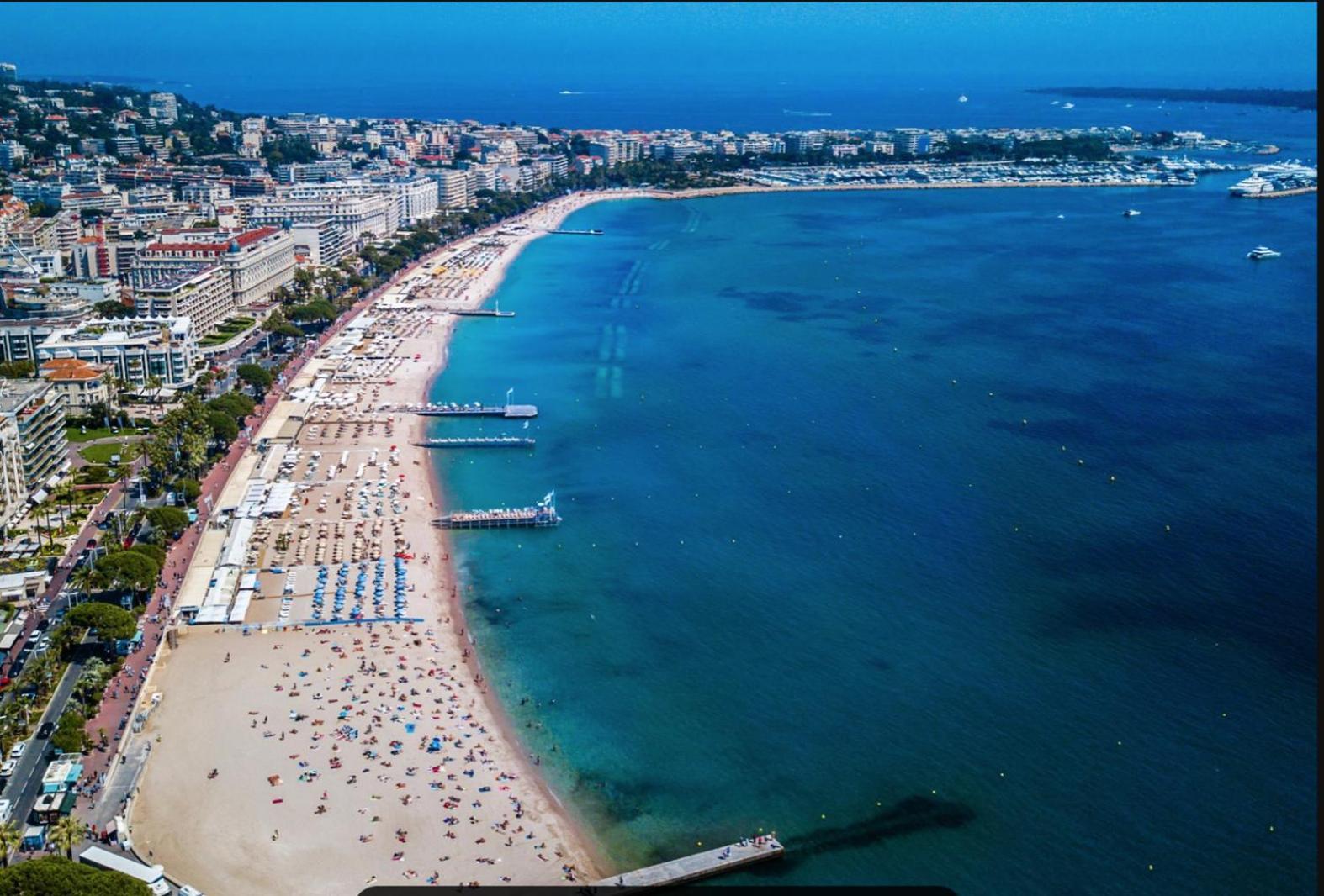 Le Bristol Apartamento Cannes Exterior foto